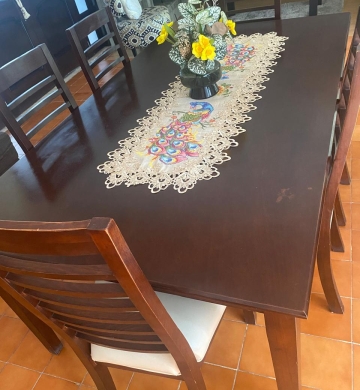 Venta de Confortable Comedor usado en tu casa
