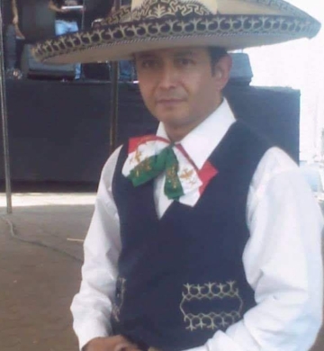 Cantante Profesional para Eventos Sociales y Empresariales