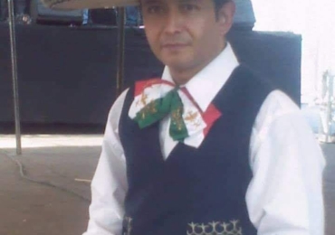 Cantante Profesional para Eventos Sociales y Empresariales