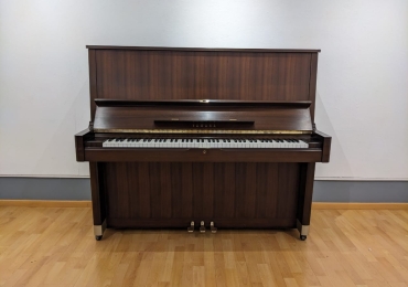 PIANO YAMAHA Modelo U5-D5