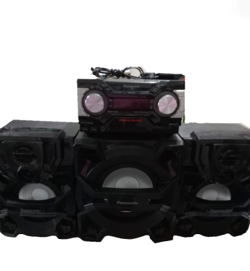 MINICOMPONENTE PANASONIC SC-AKX880