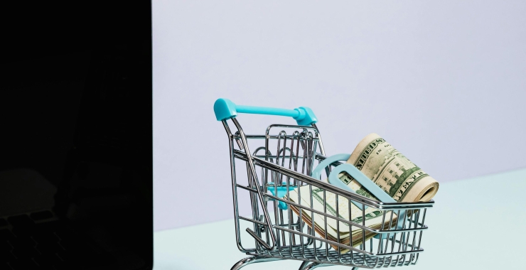 La Gente Está Ganando Dinero Vendiendo Cosas que Tenía Guardadas en Casa (Y Tú También Puedes)