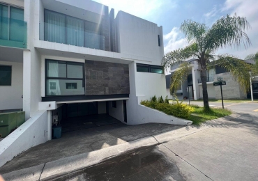 Casa en Venta Villa Verona Zapopan
